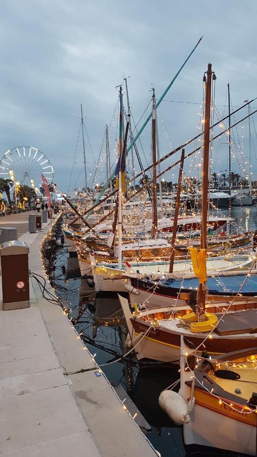 Couleurs Des Iles , Frejus-Plage Exterior photo